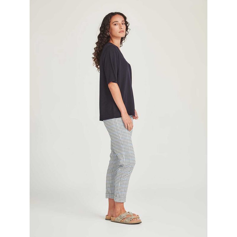 Sills Vera V Knit Tee image number 3